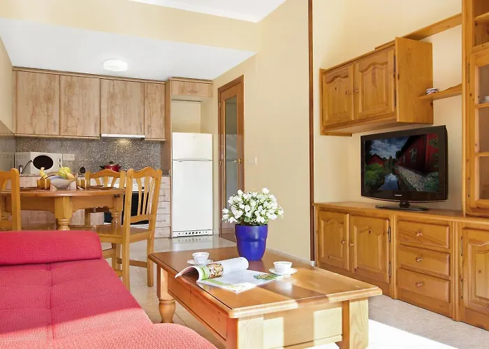 0331 In Lloret Апартаменты